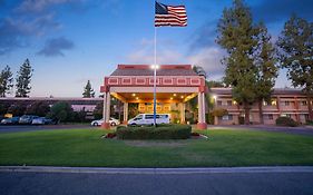 Piccadilly Inn Fresno Airport